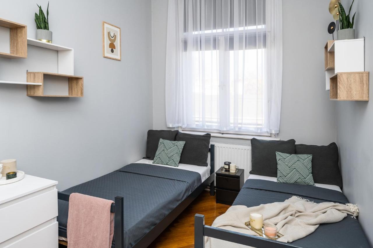 Wielopole Homes - Loftaffair Krasków Εξωτερικό φωτογραφία